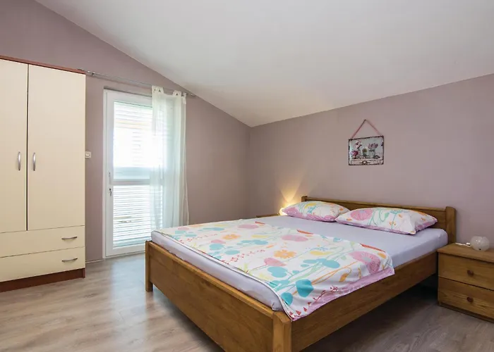 Two-bedroom In Biograd Daire *