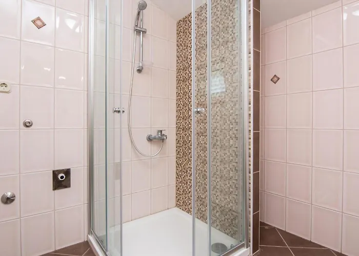 アパート Two-bedroom In Biograd *