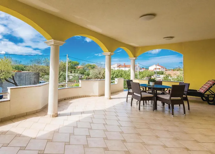 Two-bedroom In Biograd * Opatijski Torovi